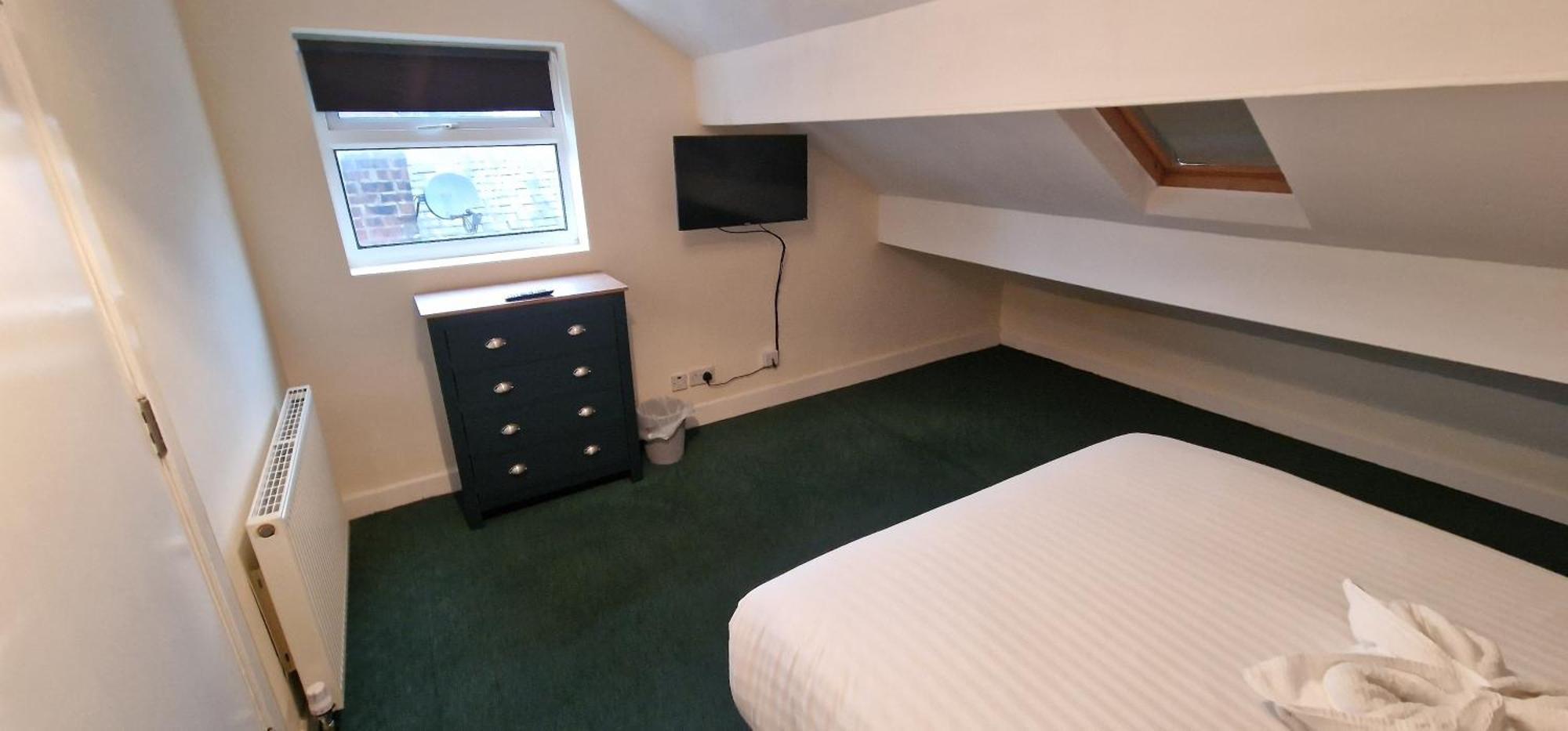 Self Check In Rooms Central Wakefield Εξωτερικό φωτογραφία