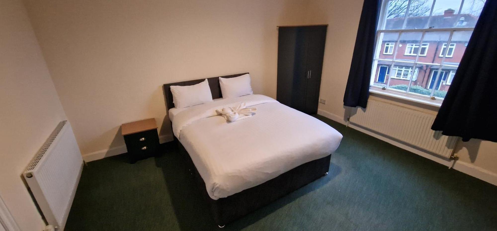 Self Check In Rooms Central Wakefield Εξωτερικό φωτογραφία